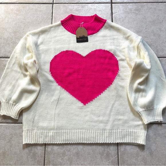 NWT Main Strip ‘Heart’ Sweater M/L - Picture 4 of 14